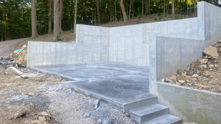 9EE41369-52F0-4144-8C8D-AD5D3BA181D5