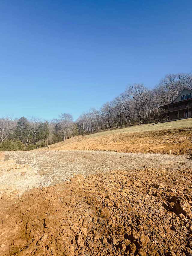 Stone is added to the foundation